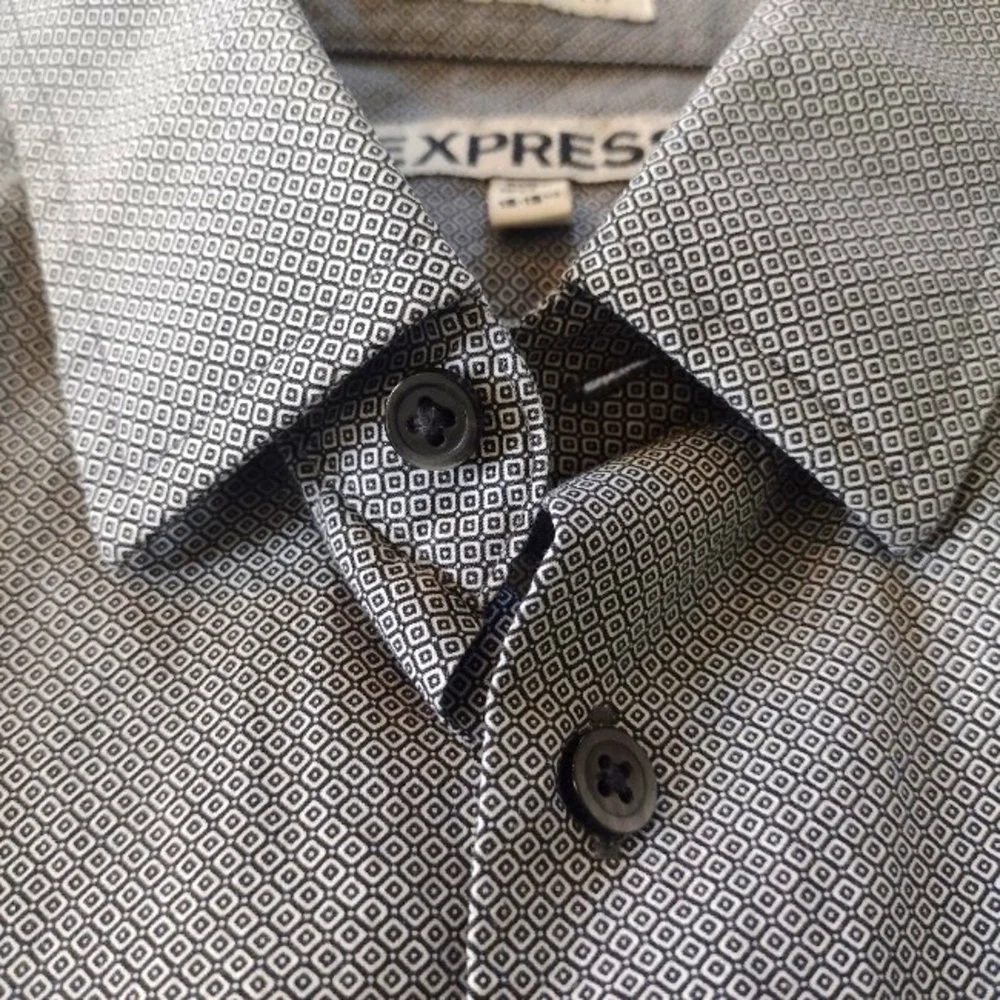 Express Men's Extra Slim Fit Button Up Shirt - Picture 1 of 13